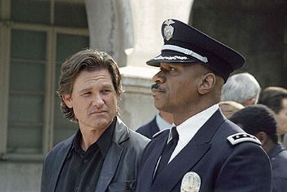 Kurt Russell y Ving Rhames, en <i>Dark blue.</i>