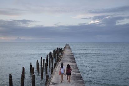 Pasarela en la playa de Iracema en Fortaleza, Brasil.