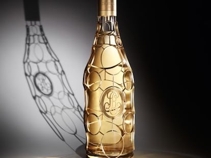 La botella Cristal Orfèvre 2002 de Louis Roederer.
