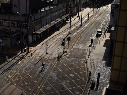 Una de las fotografías del año de AFP 2020 muestra las calles de Manchester vacías, el pasado 2 de abril de 2020. 