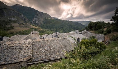 Peñalba de Santiago, en el valle leonés del Silencio.