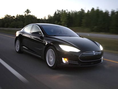 Tesla Model S.