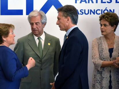 Presidentes Tabare Vazquez, Uruguai, Mauricio Macri, Argentina, Dilma Rousseff, Brasil, e Michelle Bachelet, Chile.