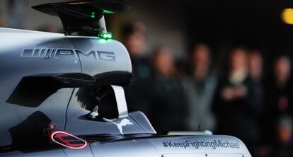 Mensaje de apoyo a Michael Schumacher en el equipo de Mercedes.