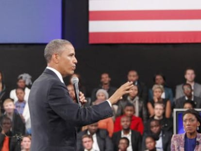 El presidente de EE.UU., Barack Obama en la Universidad de Soweto de Johannesburgo, Sudáfrica.