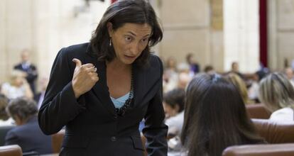 Dolores López Gabarro, en el Parlamento andaluz.