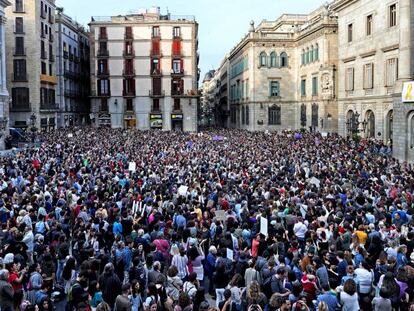 Concentració contra la sentència de la Manada a Barcelona.