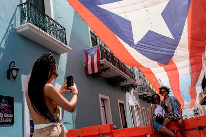Turistas en San Juan, Puerto Rico.