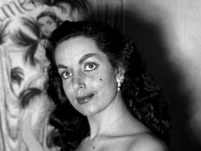 La 'vedette', actriz y cantante Carmen de Lirio en 1951.