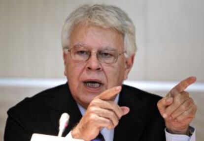 El expresidente del Gobierno Felipe González durante su intervención.