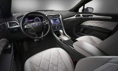 Interior del Mondeo Vignale