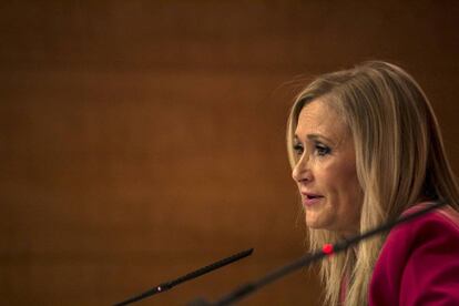 Cristina Cifuentes, en una comparecencia ante la prensa.