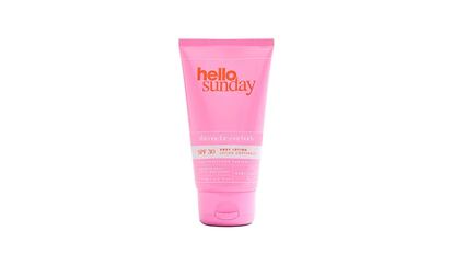 Crema corporal con protección solar de Hello Sunday (SPF30), brinda un extra de suavidad a la piel.