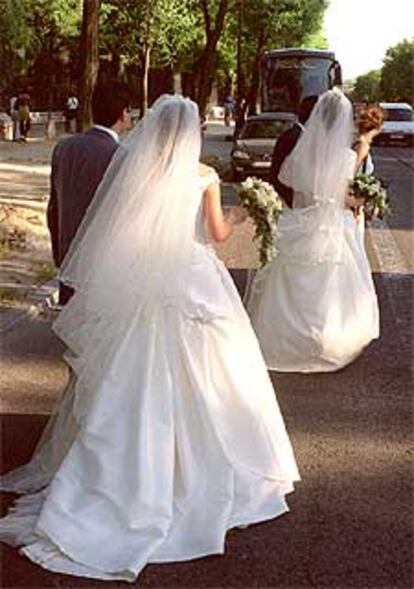 Parejas de recién casados en Madrid.