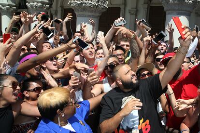 Gracias a su tirón en redes sociales como Snapchat, DJ Khaled ha sabido ganarse el cariño del pueblo norteamericano.