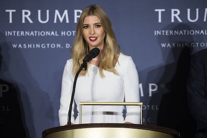 Exmodelo y dueña de varias empresas, la hija de Donald Trump e Ivana Trump era hasta ahora el rostro más visible de esta familia, junto al de su padre. Ivanka, vicepresidenta ejecutiva del departamento de adquisiciones de la Trump Organization, se convirtió al judaísmo tras contraer matrimonio con el padre de sus tres hijos y se ha visto en situaciones difíciles en esta campaña. Su religión, y el hecho de que haya abogado durante años por la igualdad de las mujeres, así como su amistad con la hija de Hillary Clinton, chocan con el lenguaje de la campaña presidencial de su padre y la misoginia que ha demostrado durante estos meses. Activistas estadounidenses han pedido boicotear su línea de ropa y joyas, que ya anuncia productos mencionando su pertenencia a la próxima familia presidencial.