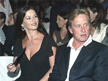 Michael Douglas y Catherine Zeta-Jones, durante el concierto de Noa.