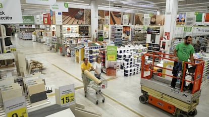 Una de las tiendas de Leroy Merlin en Espa&ntilde;a.