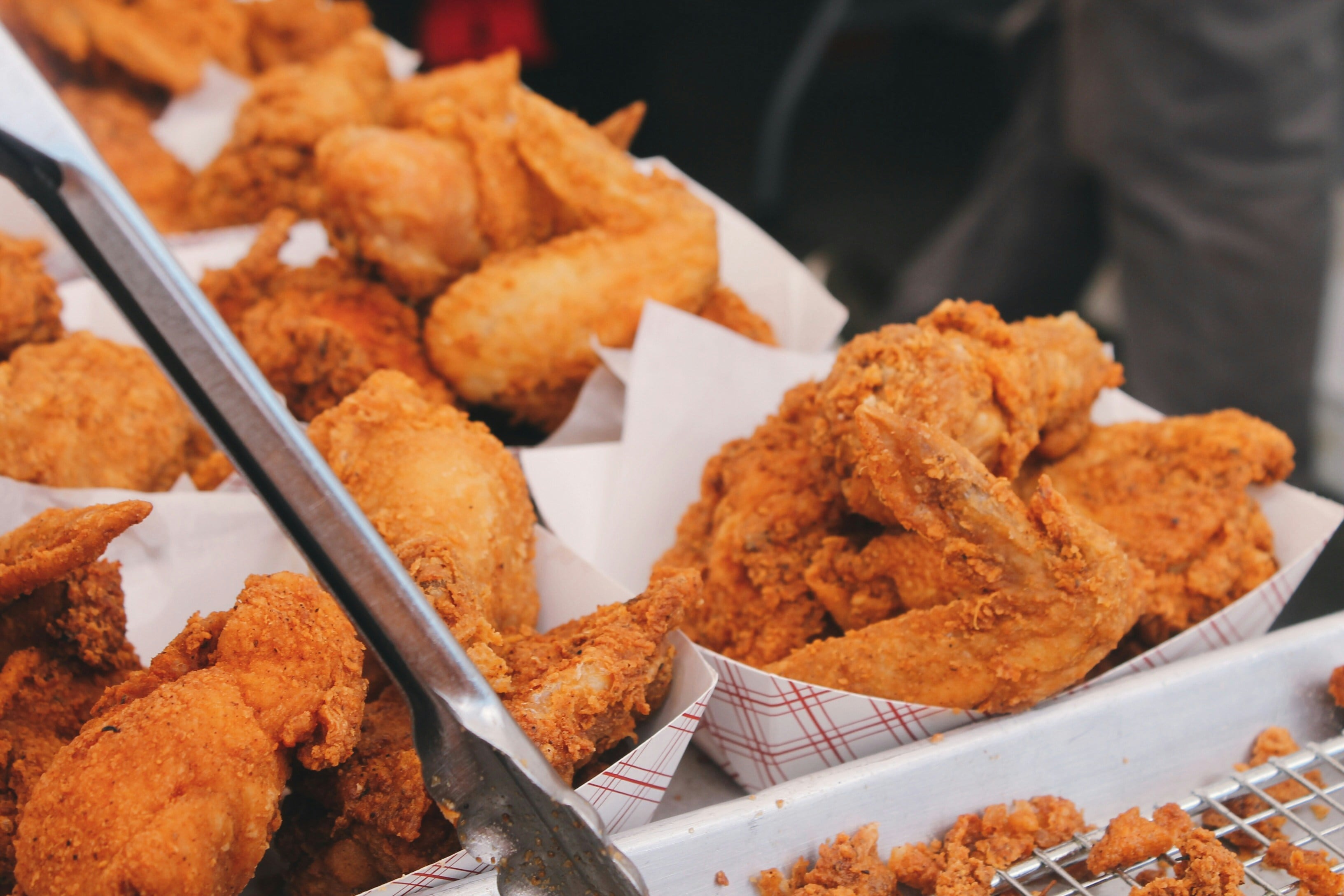 Pollo frito: cinco formas de cocinarlo y todos los trucos para que quede perfecto