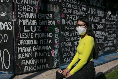 María Elena Ríos sobreviviente de un ataque con ácido, en la Ciudad de México, en febrero de 2023.