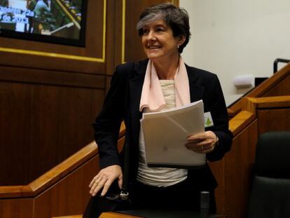 Laura Mintegi, en el pleno del Parlamento del pasado viernes.