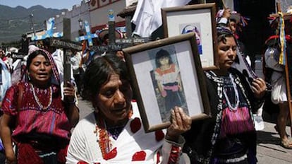 Familiares de los asesinados en la matanza en San Crist&oacute;bal, Chiapas