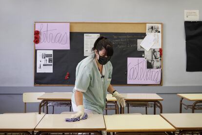 El regreso a las escuelas en Cataluña: a partir del 1 de junio, voluntario y solo para los últimos cursos