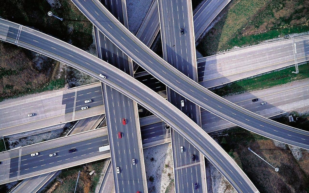 Autopista 407 ETR, gestionada por Ferrovial  en Canadá.