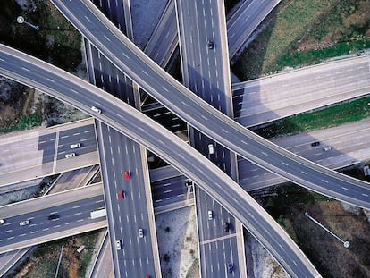 Autopista 407 ETR, gestionada por Ferrovial  en Canadá.