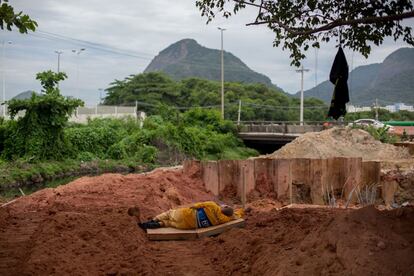 La favela de Vila Autódromo se convirtió en una enorme obra para construir las vías de acceso al Parque Olímpico.