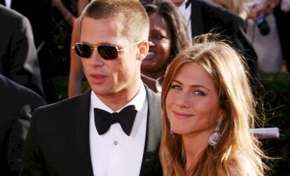 Brad Pitt y Jennifer Aniston en los Premios Emmy en 2004.