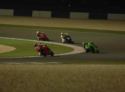 Imagen nocturna de Losail.