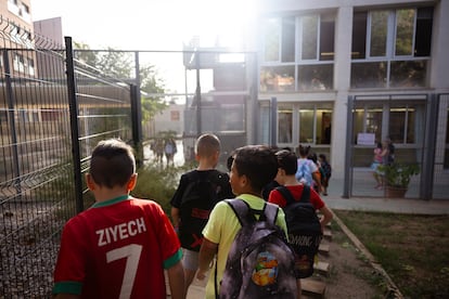 Primer día de clase en el instituto escuela Mercè Rodoreda de Barcelona, el pasado septiembre.