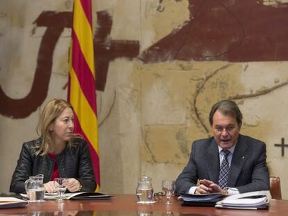 Artur Mas y Neus Munté, antes de la reunión de gobierno.