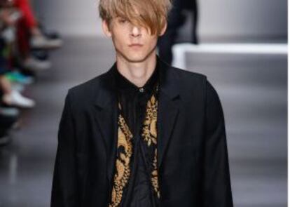 El brocado va por dentro para Ann Demeulemeester