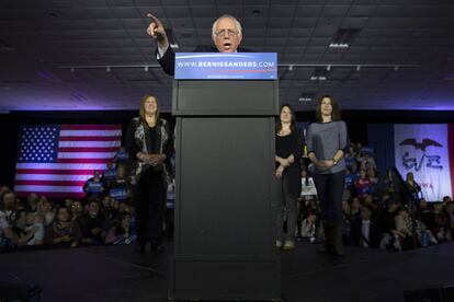 El senador Bernie Sanders, candidato demócrata a la presidencia de Estados Unidos, tras conocer los resultados de las votaciones en los caucus de Iowa.