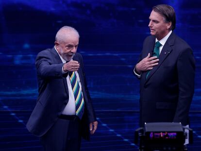 Lula da Silva y Jair Bolsonaro, durante un debate previo a las pasadas elecciones presidenciales, en São Paulo, el 16 de octubre de 2022.