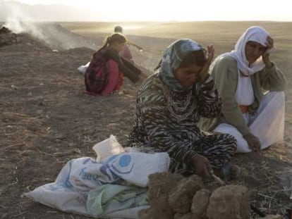 Deslocados da minoria yazidi na cidade de Sinyar, no norte do Iraque.