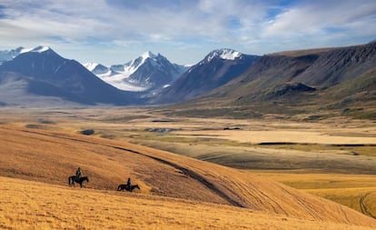 Paisaje de montaña cerca de la ciudad de Almaty, en Kazajistán.