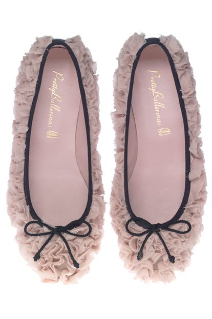 Pretty Ballerinas te propone este modelo de diseño clásico. Fácil de combinar. Su precio,149 euros.