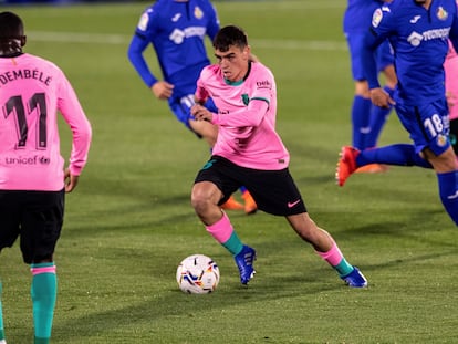 Pedri, durante el último encuentro ante el Getafe.