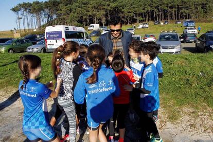 Javier Gómez Noya, en enero, en la escuela del Triatlón Ferrol que lleva su nombre y de la que es padrino. 