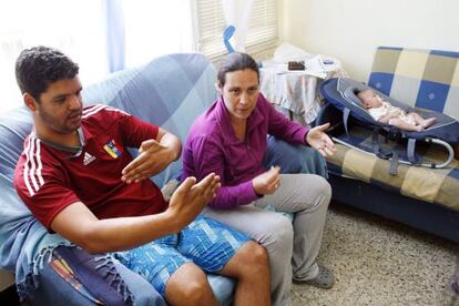 La familia superviviente que sali&oacute; ilesa del accidente.