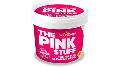 Cómo limpiar sartenes con The Pink Stuff, una pasta limpiadora multiusos.