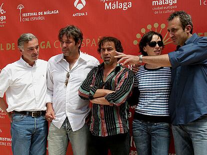 De izquierda a derecha, Jorge Perugorría, Eduard Fernández, Ariadna Gil y Mariano Barroso, ayer en Málaga.