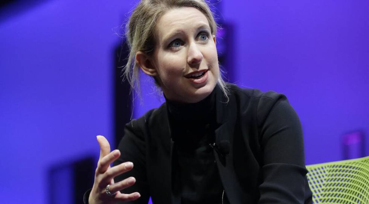 La Milmillonaria Elizabeth Holmes Desaparece De La Lista ‘forbes Estilo El PaÍs