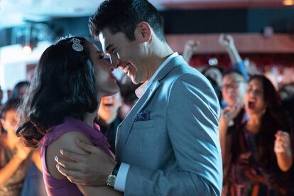 Henry Golding en 'Crazy Rich Asians'.