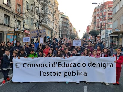 Una escuela pública lucha por mantener la sexta hora