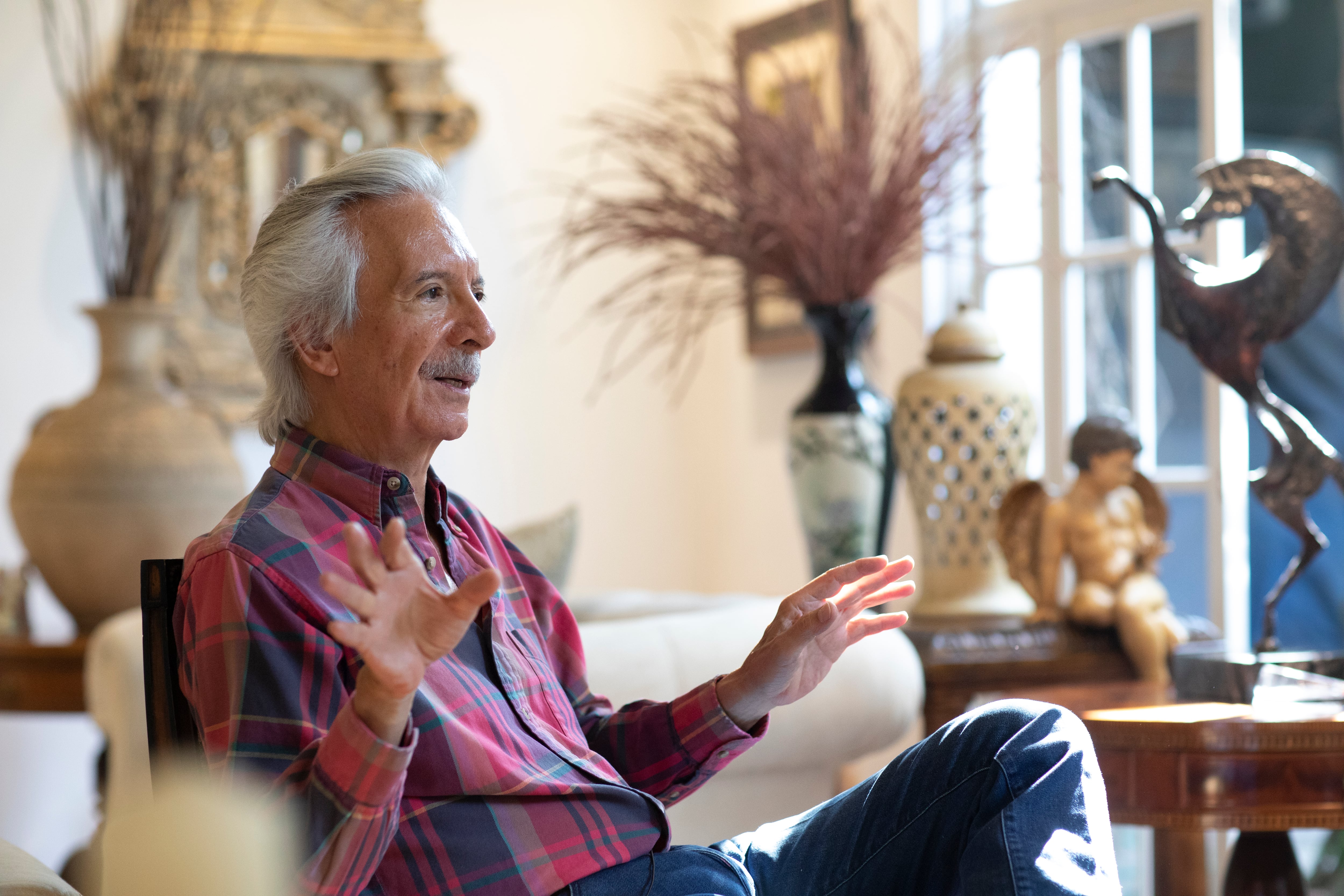 José Rubén Zamora durante su arresto domiciliario en Ciudad de Guatemala.
