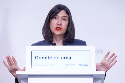 La consejera del Interior, Núria Parlon, en una de las comparecencias públicas durante el apagón.
